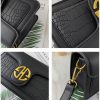 Women sling bag crocodile stylish - Image 3