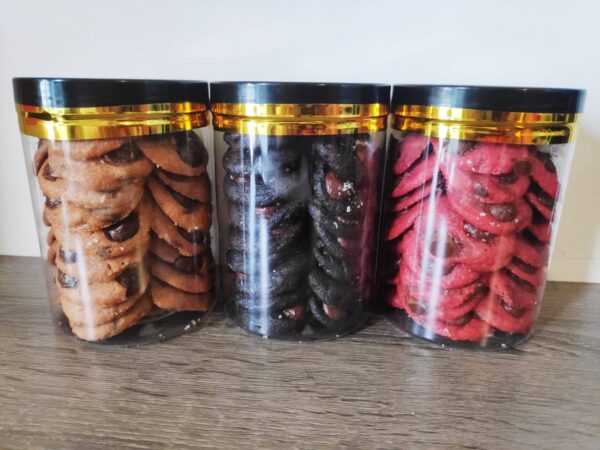 Sea Salt Callebaut Choc Chip Cookies Vanilla 200g - Image 2