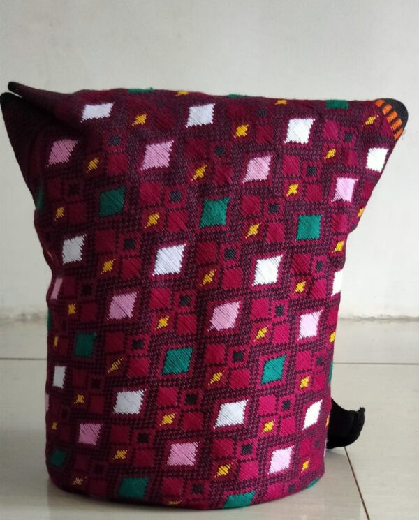 Jong Tenun Cloth