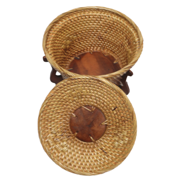 Kempu anyam kaki kayu motif - Image 2