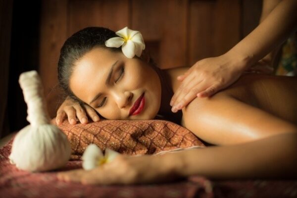 [TREATMENT SERVICE] Destress Back Massage