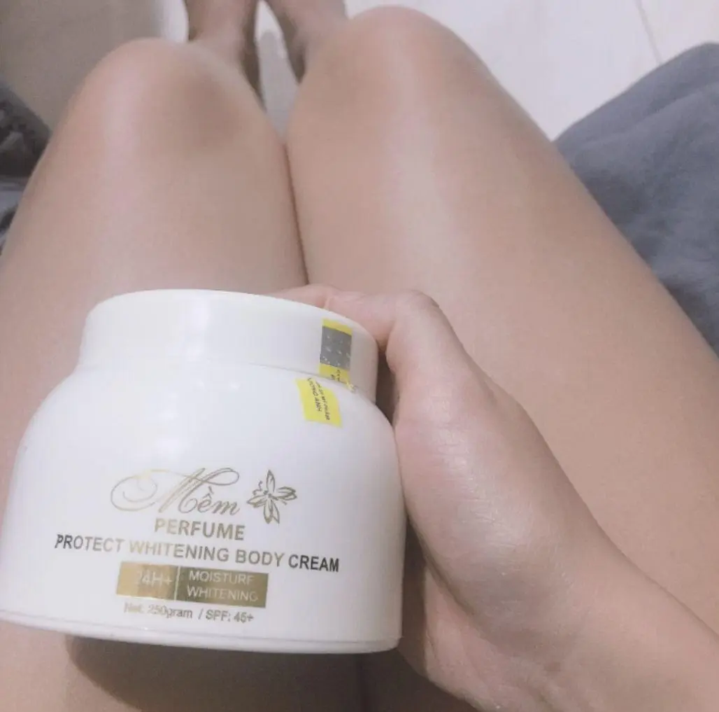 A COSMETICS ( WHITENING ) - Image 2